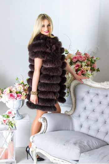 Жилет из меха хвоста песца-foto6