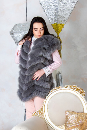 Жилет из меха песца "Серый"